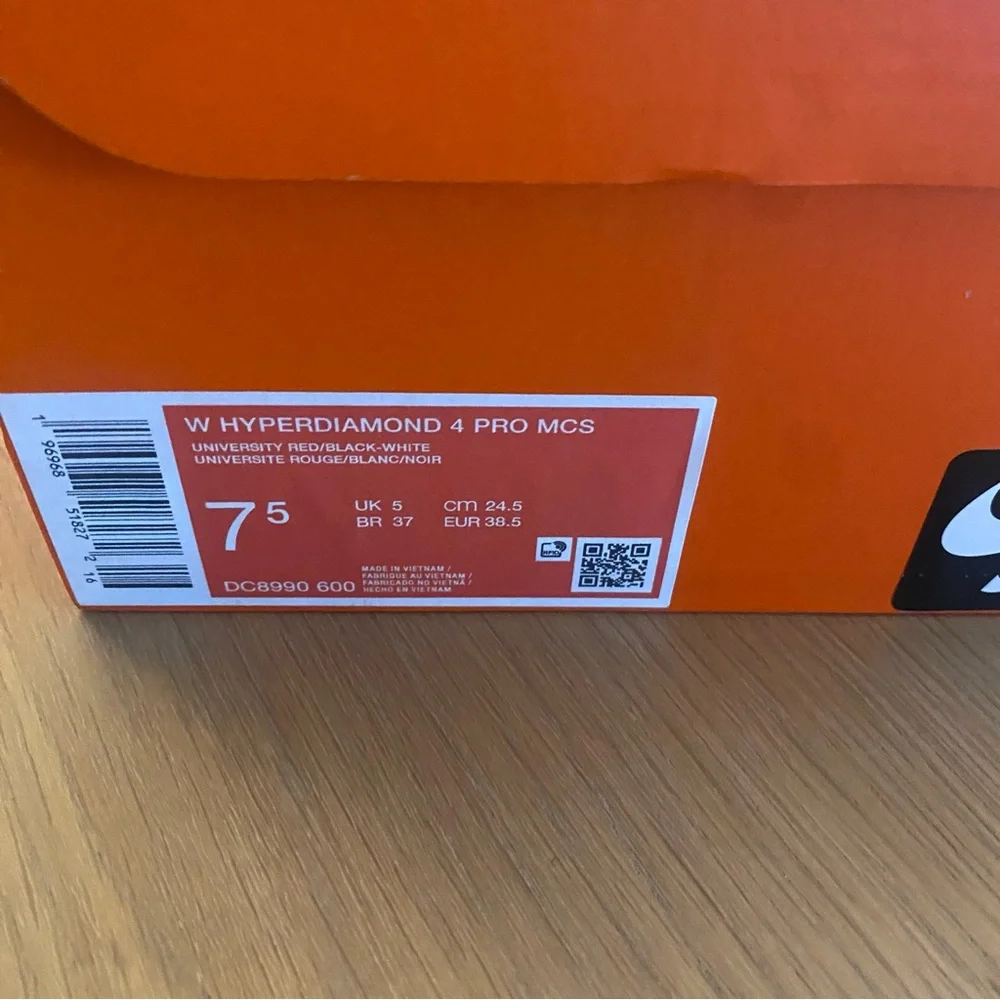 Nike Womens HyperDiamond 4 Pro, Red/ White/ Orange Fire Laces, Sz 7.5 - Picture 15 of 15